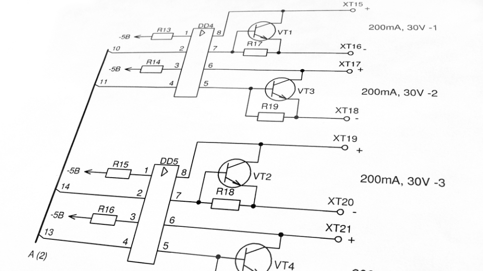 Beta (β) en un Transistor